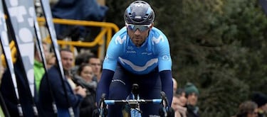 Skujins se lleva el triunfo en otro buen día de Valverde: cuarto