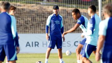 22/07/22 ENTRENAMIENTO MAÑANA ATLETICO DE MADRID
PRETEMPORADA
SIMEONE
LOS ANGELES DE SAN RAFAEL