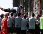 Toluca casi se queda sin técnico: ‘Turco’ Mohamed vive “salvaje” festejo de cumpleaños