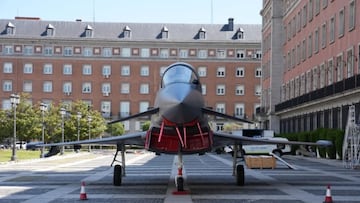 Hay un Eurofighter en el centro de Madrid y te puedes subir: fechas, horarios, entradas y dónde está