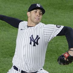 Luis Cessa brilla en su debut con los Yankees en 2021