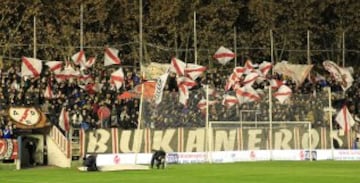 "Los Bukaneros", aficionados ultras del Rayo Vallecano.