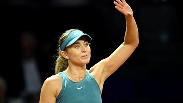 Tennis - WTA 500 - Stuttgart Open - Porsche Arena, Stuttgart, Germany - April 18, 2023 Spain's Paula Badosa celebrates after winning her round of 32 match against Russia's Daria Kasatkina REUTERS/Angelika Warmuth