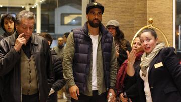 Iquique, 15 de Junio 2018.
El arquero nacional Claudio Bravo da conferencia de prensa en Iquique, antes de hacer clinicas deportivas a niños de la región.
Alex Diaz/Photosport