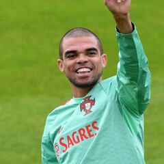 Pepe viajó con Portugal a pesar de su baja con el Real Madrid