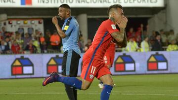 Eduardo Vargas juega su partido 80 en la Selección