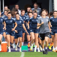 Una pionera, 23 máquinas