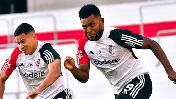 Miguel Ángel Borja, delantero de River Plate en entrenamiento