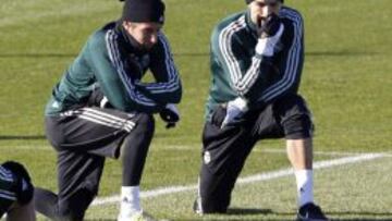 El futbolista zurdo, junto a Cristiano Ronaldo en Valdebebas.