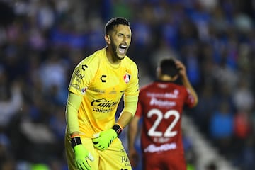 Camilo Vargas of Atlas during the 16th round match between Cruz Azul and Atlas as part of the Torneo Clausura 2024 Liga BBVA MX at Ciudad de los Deportes Stadium on April 21, 2024 in Mexico City, Mexico.