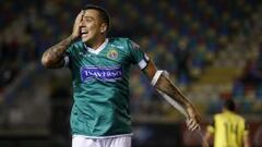 Campos Toro festeja el primer gol que anot&oacute; en su regreso a Audax, frente a San Luis.