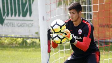 Sorpresa: Rueda apuesta por Collao para duelo ante Rumania