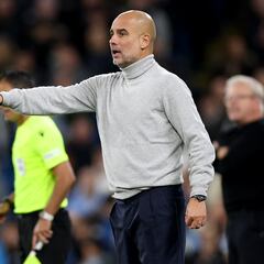 Guardiola supera a Ferguson e impone nueva racha invicta