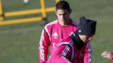 James Rodríguez y Cristiano Ronaldo.