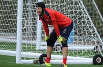 Petr Cech es una de las incorporaciones del equipo del chileno.