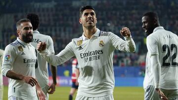 0-2. Marco Asensio celebra el segundo tanto que marca en el minuto 91 de partido.