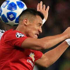 Alexis Sánchez y el United ahora decepcionan en la Champions