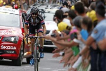 El ciclista alemán Simon Geschke celebrando su victoria en la etapa de hoy.