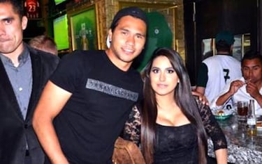 Carlos Gullit Peña, tenemos un problema o dos...