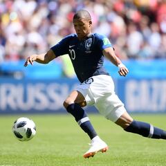 Mbappé ‘ya graba’ con Francia