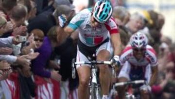 <b>A LO CAMPEÓN. </b>Gilbert ganó la Amstel cómo y cuándo quiso.