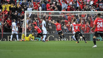 El Mallorca ve portería, propia y ajena