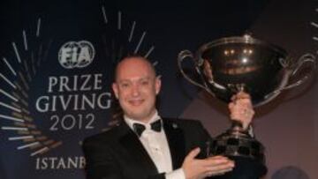 Robert Huff en la gala FIA 2012 donde recogi&oacute; su t&iacute;tulo de campe&oacute;n del WTCC.