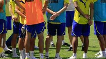 <b>ILUSIÓN. </b>El técnico afronta su primera temporada completa al frente del Submarino.