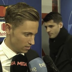 Llorente tan tranquilo en zona mixta y llega Morata: Marcos no sabía ni qué había pasado