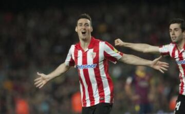 Aduriz celebrando el gol 0-1 