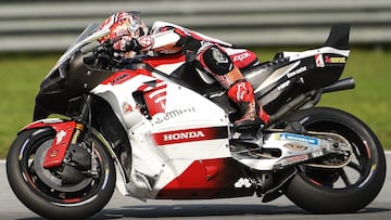Nakagami con la Honda durante el GP de Malasia de MotoGP.