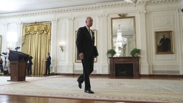 Washington (United States), 16/08/2021.- US President Joe Biden leaves the podium after delivering remarks on Afghanistan, in the East Room of The White House in Washington, DC , USA, 16 August 2021. (Afganist&aacute;n, Estados Unidos) EFE/EPA/Oliver Cont