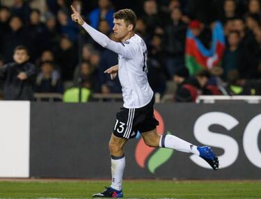 Bad news for Bayern as Müller the latest to suffer injury