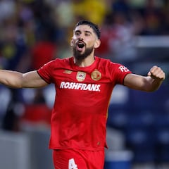 Paulinho sueña ser como Gignac y Cardozo