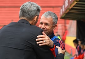 A Gustavo Álvarez le preguntaron sobre la opción de dirigir a Colo Colo y así respondió