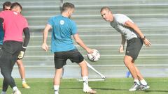 01/11/20 ENTRENAMIENTO ATHLETIC DE BILBAO 
 
 GAIZKA GARITANO 