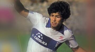 'Mortero' Aravena se ganó el respeto e idolatría por parte de los hinchas de Universidad Católica por la importancia que tuvo en el título logrado en 1984. Los 16 goles anotados en aquel torneo sirvieron para romper con los 18 años de sequía.