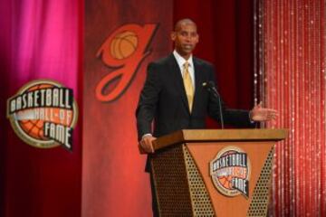 Durante su discurso de 2012 en la ceremonia de entrada en el Hall of Fame de Springfield (Massachusetts).