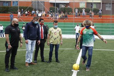 Pibe Valderrama: "Estoy dolido, pero Maradona nunca se va a ir"