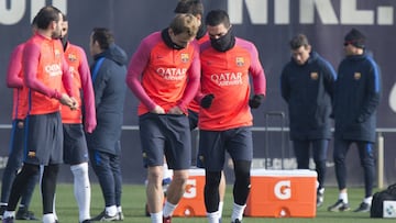 Luis Enrique se carga a Rakitic de la convocatoria