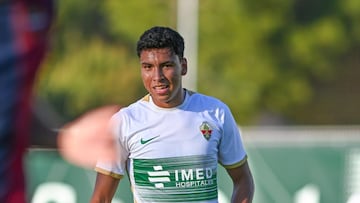 Jesús Hernández quiere ganarse a Donato y Nino para dar el salto al primer equipo