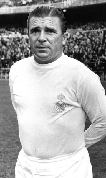 La décima nacionalidad con más representantes es Hungría. 4 jugadores vistieron la camiseta del Real Madrid, siendo el más destacado Ferenc Puskas. Llegó al equipo con 31 años en 1958 y marcó una época gloriosa en el equipo junto con Raymond Kopa, Paco Gento, Alfredo Di Stéfano y Héctor Rial. En las 8 temporadas que estuvo aquí consiguió 8 Copas de Europa, marcando 4 goles en la final de 1960), 5 Ligas y 1 Copa.