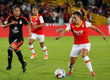 Partidazo en El Campín entre Santa Fe y América de Cali, por las semifinales del fútbol femenino.