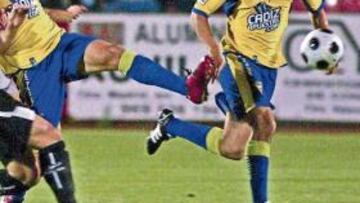 <b>PARTIDO PASADO POR AGUA. </b>No paró de llover durante todo el partido. Y bien que le pasó factura a los amarillos en este choque.