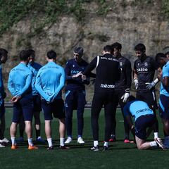 La Real Sociedad busca su medicina; el colista Elche, su milagro