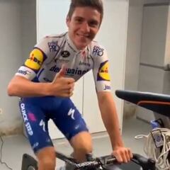 Evenepoel ya hace rodillo seis semanas después del accidente