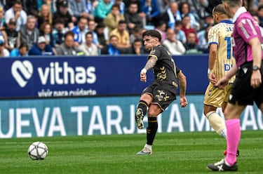 Tras tres empates consecutivos, el Málaga volvió a ganar y lo hizo con un 2-0 inapelable, ante Las Palmas. Murillo marcó el primer gol del partido, con un gran remate de cabeza, en un córner.