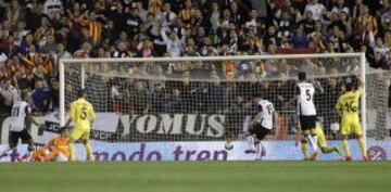 2-0. Javi Fuego anota el segundo gol.