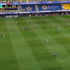 Tevez con polémica hizo el primero de Boca: River protestó falta sobre Maidana