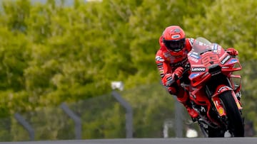 Marc Márquez con la Ducati de MotoGP.